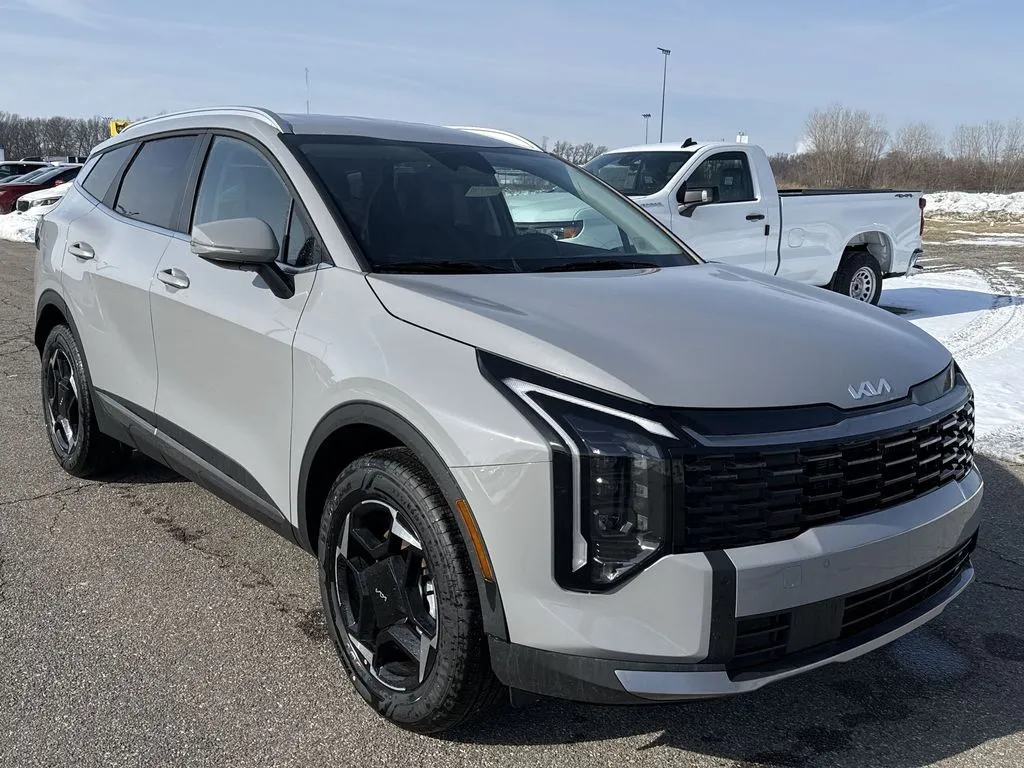 2026 Kia Sportage EX Hybrid - Photo 8