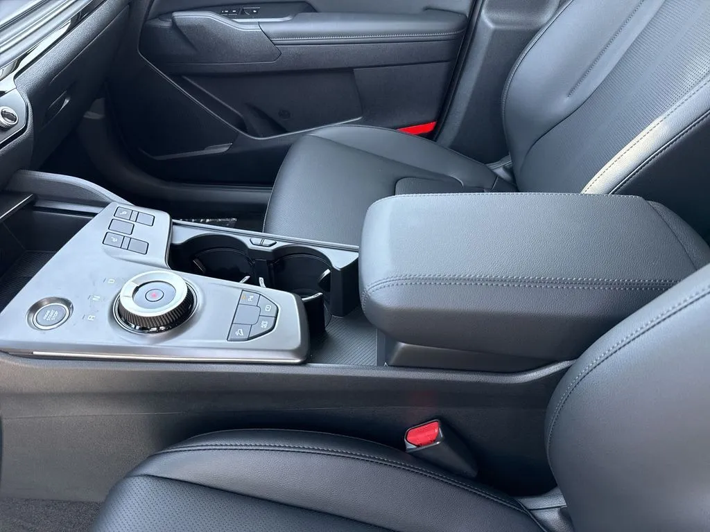 2026 Kia Sportage EX Hybrid - Photo 21