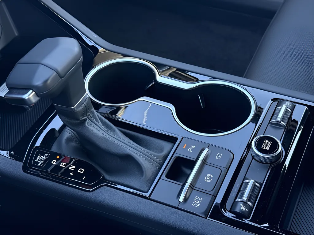 2026 Kia K5 GT-Line - Photo 21