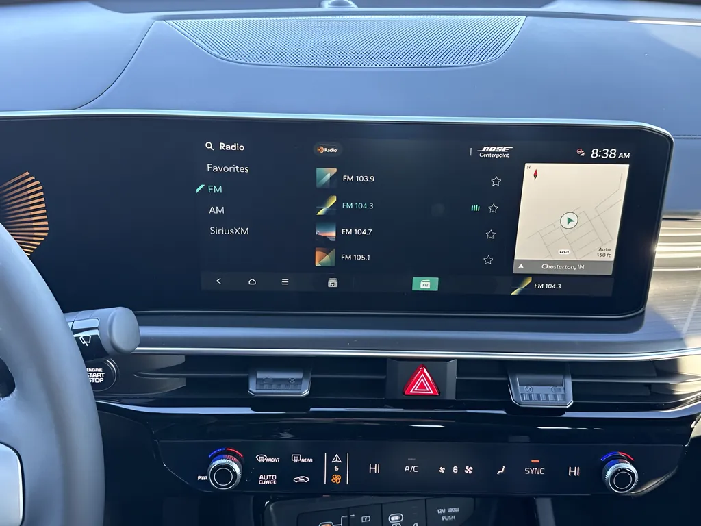 2026 Kia K5 GT-Line - Photo 12