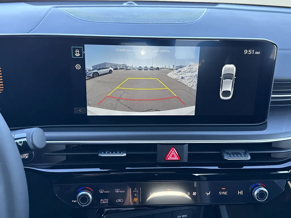 2026 Kia K5 GT-Line - Photo 22