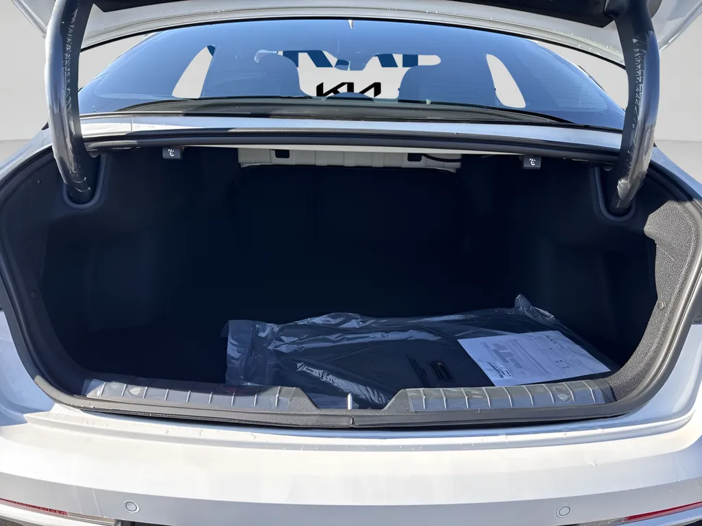 2026 Kia K5 GT-Line - Photo 19