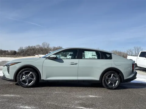More photos of 2025 Kia K4 LXS at Graff Kia of Chesterton, IN