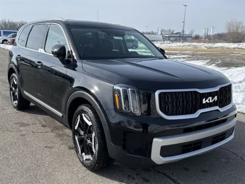 Photos of 2025 Kia Telluride EX for sale in Burns Harbor, IN at Graff Kia of Chesterton