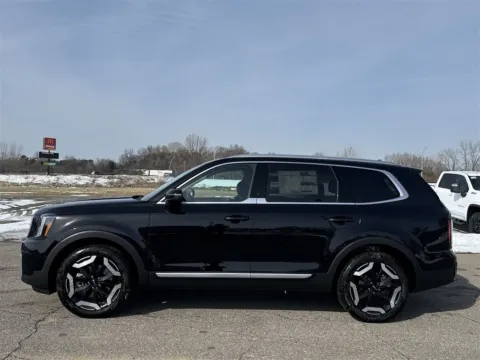 More photos of 2025 Kia Telluride EX at Graff Kia of Chesterton, IN