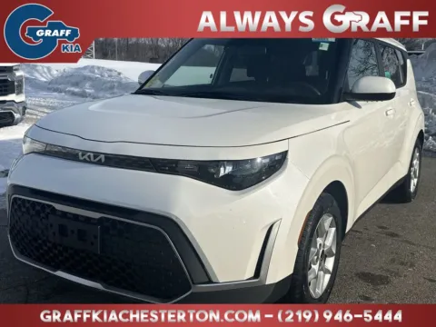 White 2024 Kia Soul LX for sale in Burns Harbor, IN