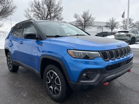 Photos of 2024 Jeep Compass Trailhawk for sale in Burns Harbor, IN at Graff Kia of Chesterton