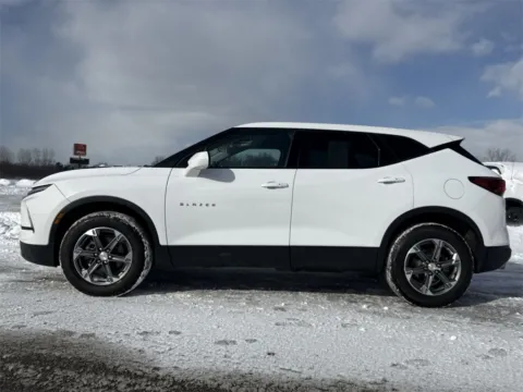 More photos of 2023 Chevrolet Blazer LT at Graff Kia of Chesterton, IN