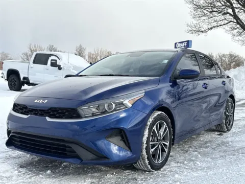 Blue 2022 Kia Forte LXS for sale in Burns Harbor, IN