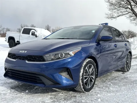 More photos of 2022 Kia Forte LXS at Graff Kia of Chesterton, IN