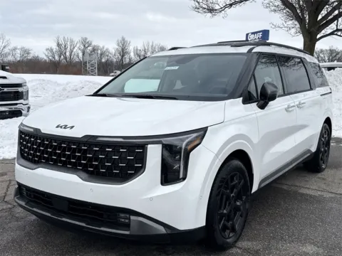 More photos of 2026 Kia Carnival Hybrid SX at Graff Kia of Chesterton, IN