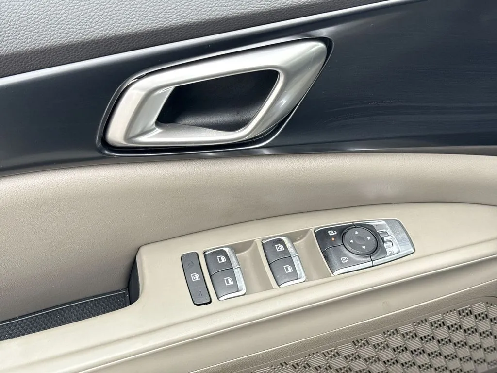 2026 Kia Carnival LXS - Photo 15