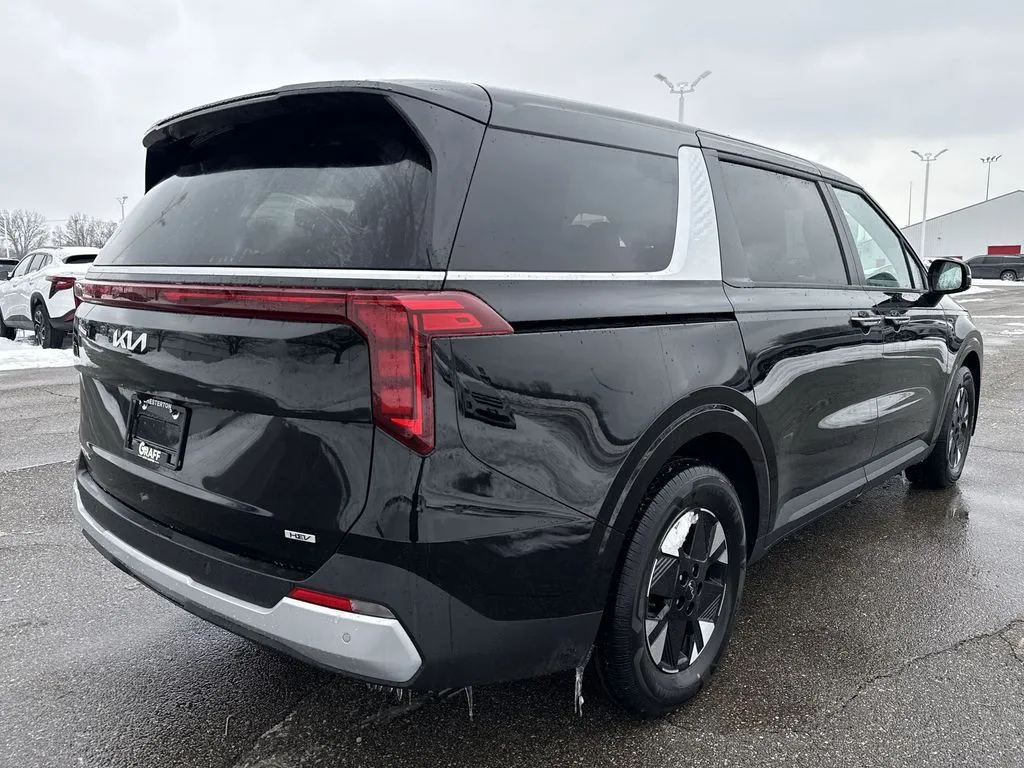 2026 Kia Carnival LXS - Photo 6