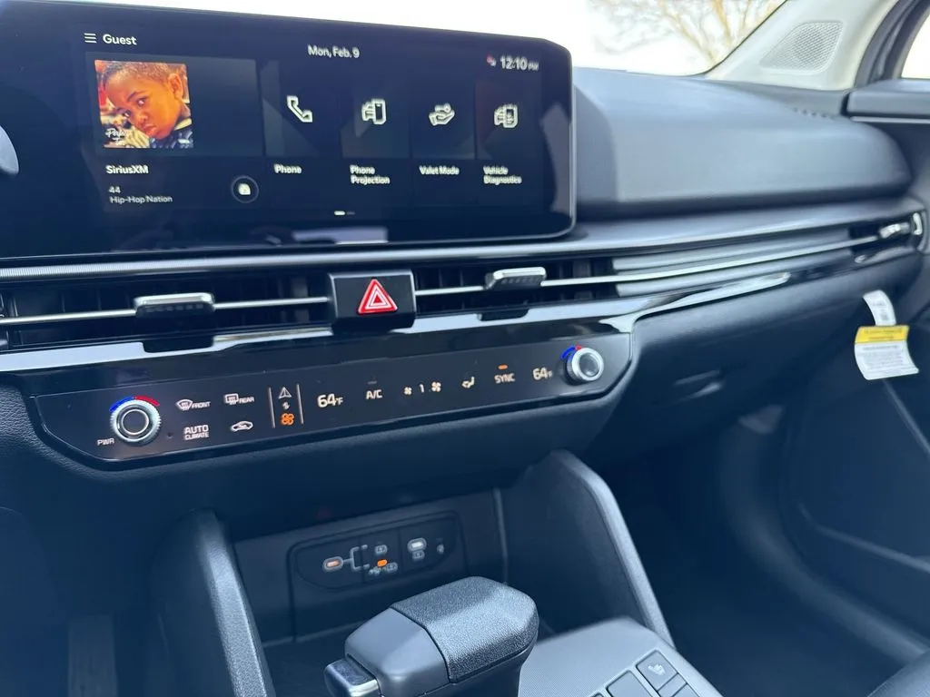2026 Kia Sportage EX - Photo 20