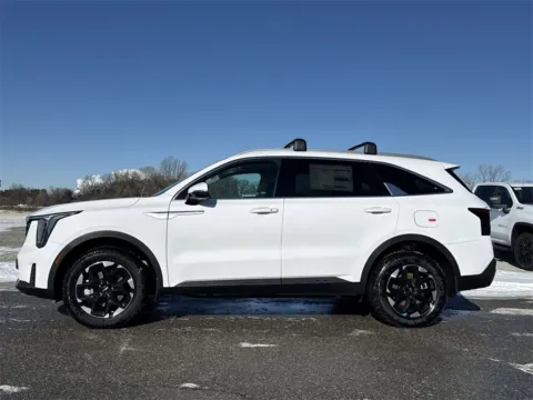 More photos of 2026 Kia Sorento S at Graff Kia of Chesterton, IN