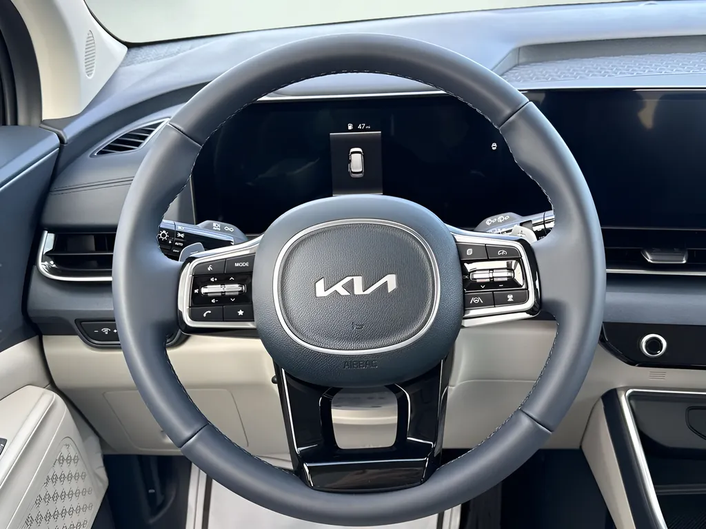 2026 Kia Carnival EX - Photo 11