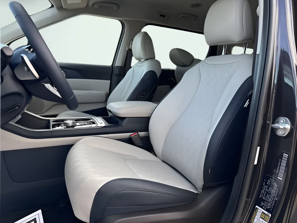 2026 Kia Carnival EX - Photo 13