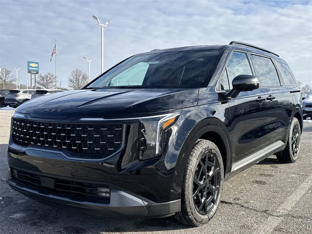 Black 2026 Kia Carnival Hybrid SX for sale in Burns Harbor, IN