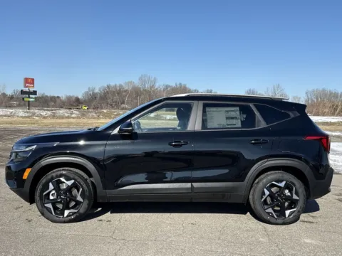 More photos of 2026 Kia Seltos S at Graff Kia of Chesterton, IN