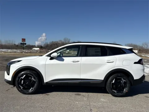More photos of 2026 Kia Sportage Hybrid EX at Graff Kia of Chesterton, IN