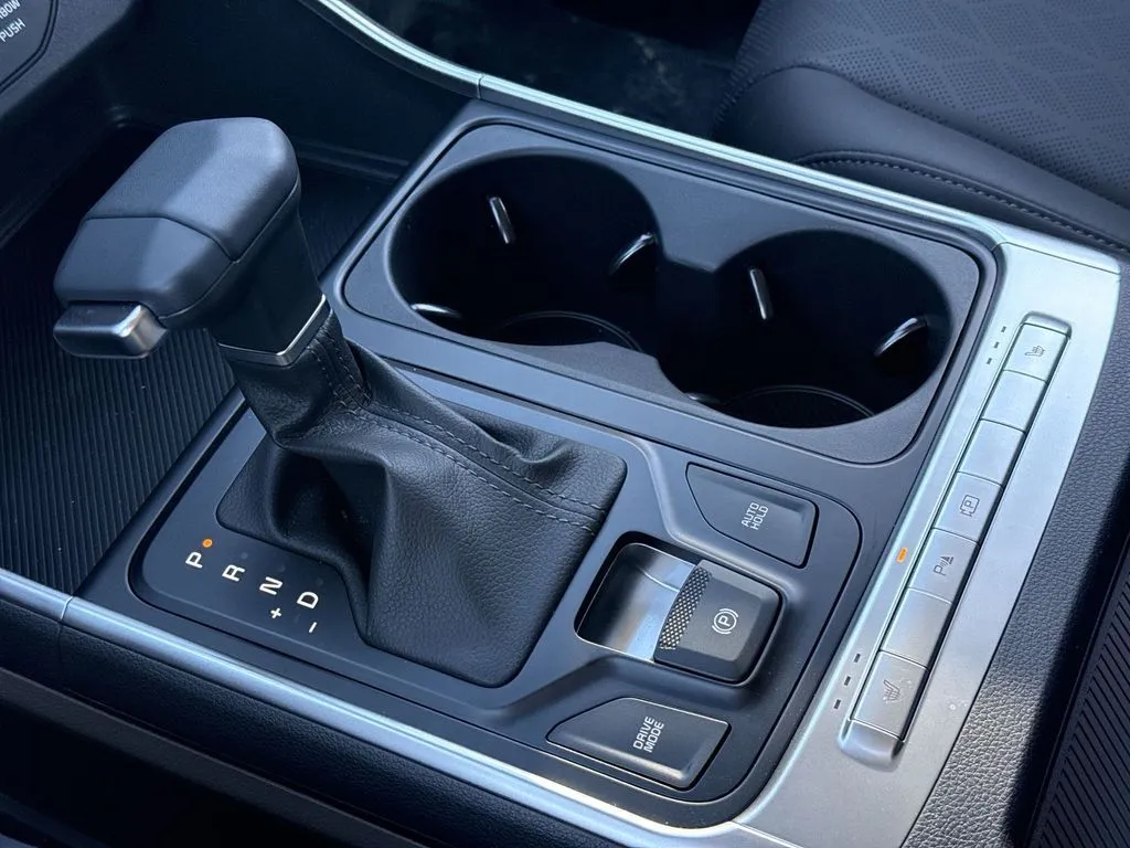 2026 Kia Carnival LXS - Photo 20