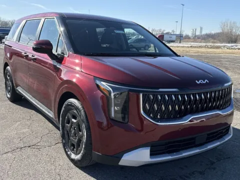 Photos of 2026 Kia Carnival LXS for sale in Burns Harbor, IN at Graff Kia of Chesterton