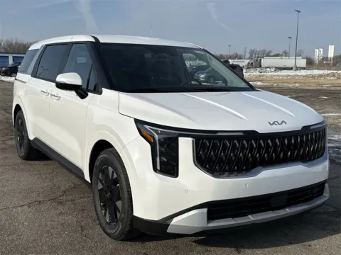 Photos of 2026 Kia Carnival Hybrid LXS for sale in Burns Harbor, IN at Graff Kia of Chesterton