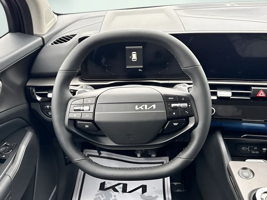 2026 Kia Sportage EX Hybrid - Photo 11