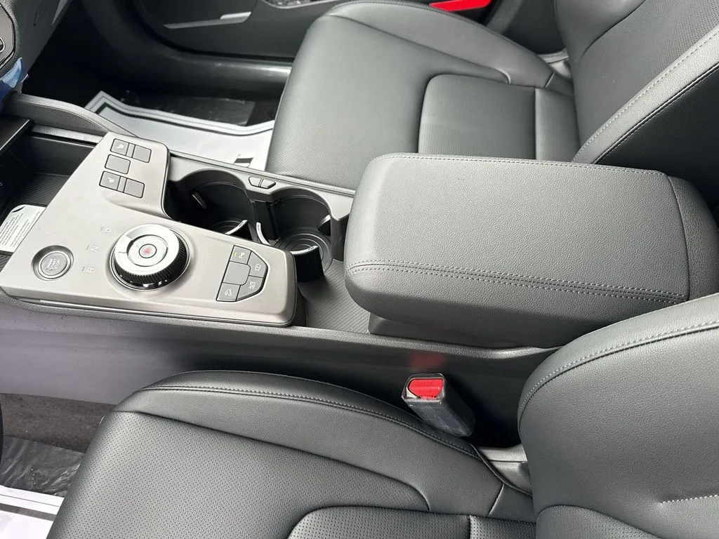 2026 Kia Sportage EX Hybrid - Photo 21