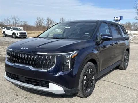 More photos of 2026 Kia Carnival Hybrid LXS at Graff Kia of Chesterton, IN