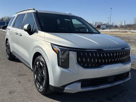 Photos of 2026 Kia Carnival EX for sale in Burns Harbor, IN at Graff Kia of Chesterton