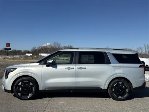 More photos of 2026 Kia Carnival EX at Graff Kia of Chesterton, IN