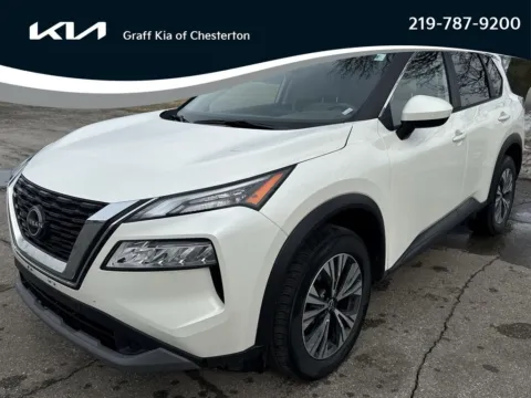 White 2023 Nissan Rogue SV for sale in Burns Harbor, IN