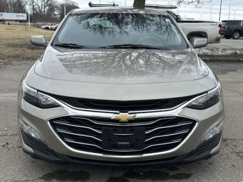Another view of 2023 Chevrolet Malibu LT for sale in Burns Harbor, IN at Graff Kia of Chesterton
