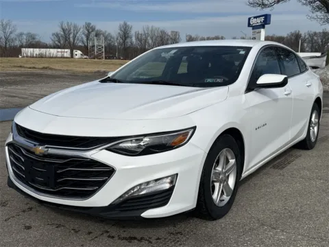 More photos of 2023 Chevrolet Malibu LT at Graff Kia of Chesterton, IN
