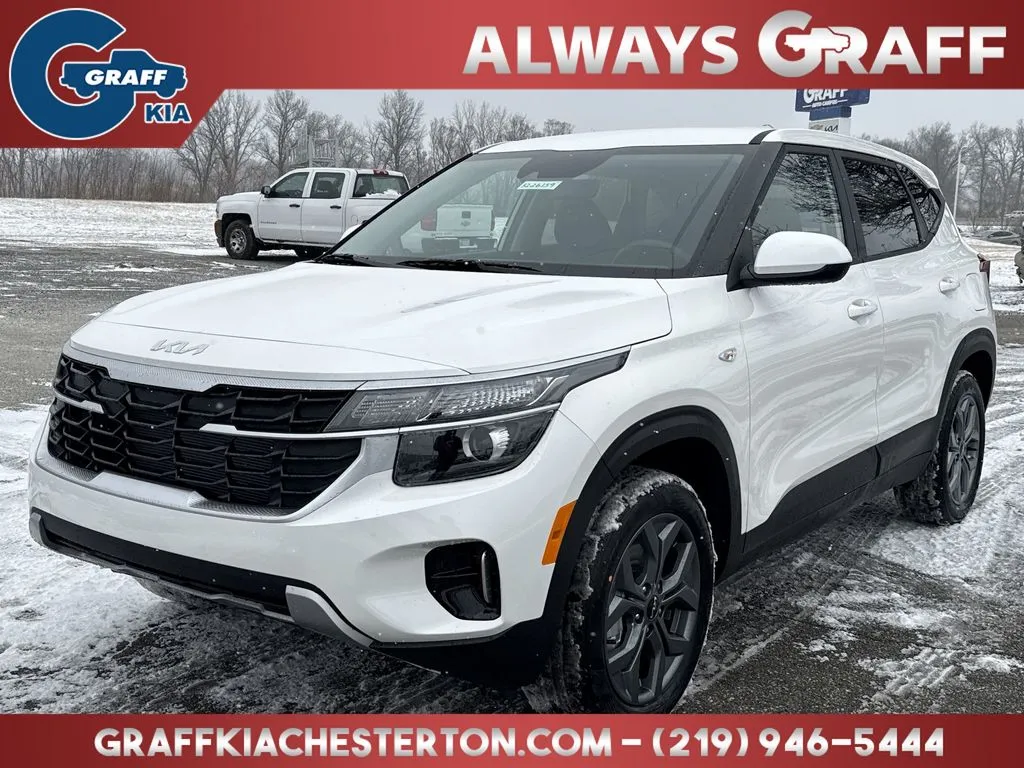 White 2026 Kia Seltos LX for sale in Burns Harbor, IN