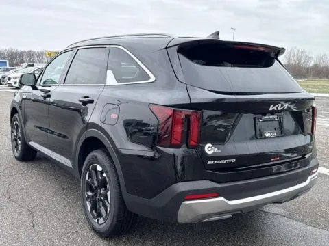 More photos of 2026 Kia Sorento S at Graff Kia of Chesterton, IN