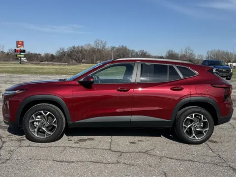 More photos of 2025 Chevrolet Trax LT at Graff Kia of Chesterton, IN