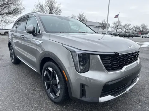 Photos of 2026 Kia Sorento Hybrid EX for sale in Burns Harbor, IN at Graff Kia of Chesterton