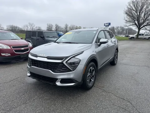 More photos of 2024 Kia Sportage LX at Graff Kia of Chesterton, IN
