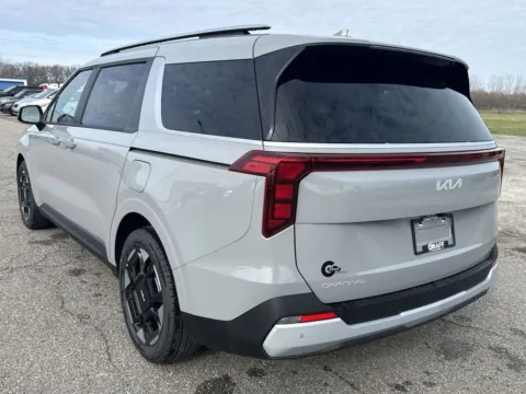 More photos of 2026 Kia Carnival EX at Graff Kia of Chesterton, IN