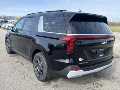 Another view of 2026 Kia Carnival Hybrid EX for sale in Burns Harbor, IN at Graff Kia of Chesterton