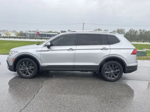 More photos of 2022 Volkswagen Tiguan 2.0T SE at Graff Kia of Chesterton, IN