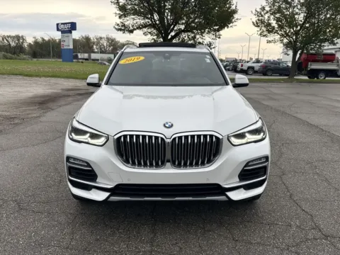 Another view of 2019 BMW X5 xDrive40i for sale in Burns Harbor, IN at Graff Kia of Chesterton