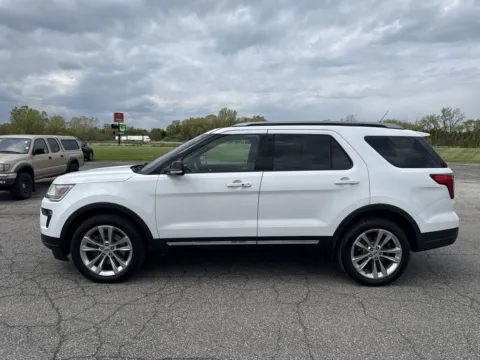 More photos of 2018 Ford Explorer XLT at Graff Kia of Chesterton, IN