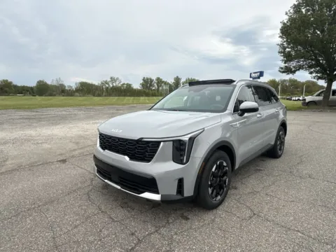 More photos of 2026 Kia Sorento S at Graff Kia of Chesterton, IN