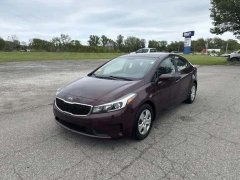 Red 2018 Kia Forte LX for sale in Burns Harbor, IN