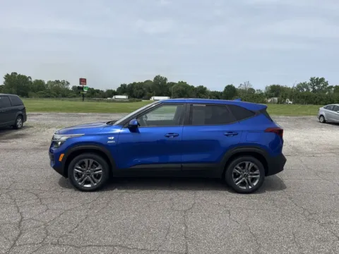 More photos of 2022 Kia Seltos LX at Graff Kia of Chesterton, IN
