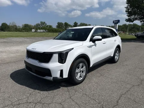 More photos of 2026 Kia Sorento LX at Graff Kia of Chesterton, IN