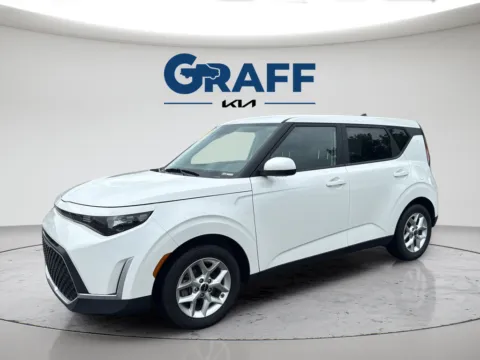 Photos of 2024 Kia Soul LX for sale in Burns Harbor, IN at Graff Kia of Chesterton